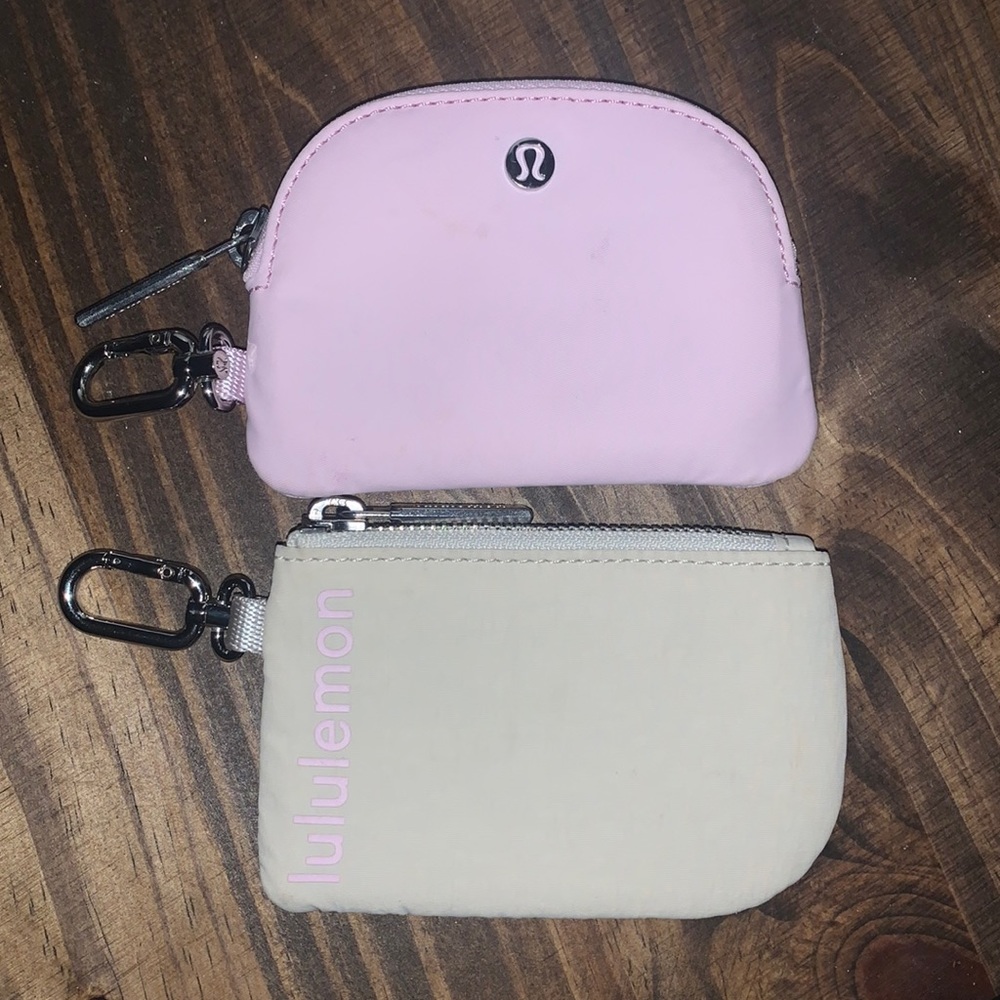 lululemon wristlet keychain